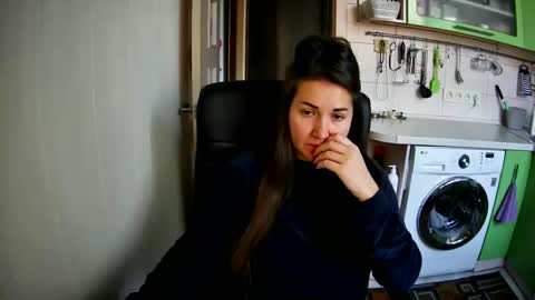 Snapshot of marinettaqhot chatting on January 5, 12:42 pm MarinettaQhot online show from January 5, 12:42 pm