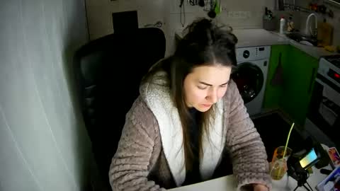 Snapshot of marinettaqhot chatting on February 23, 9:05 pm MarinettaQhot online show from February 23, 9:05 pm