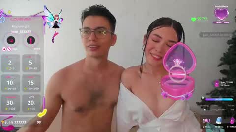 Snapshot of marioandmia chatting on September 13, 8:44 pm marioandmia online show from September 13, 8:44 pm