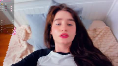 Alivia. online show from March 7, 2:01 pm