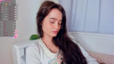 Alivia. online show from March 6, 12:30 pm