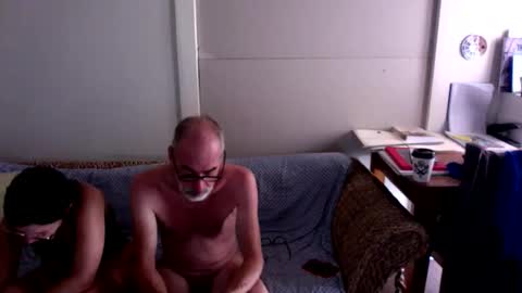 mark_and_lola online show from February 1, 10:40 pm