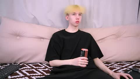 mark_brain online show from May 6, 12:44 pm