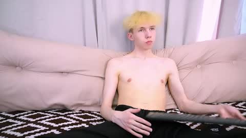 mark_brain online show from May 7, 1:18 pm