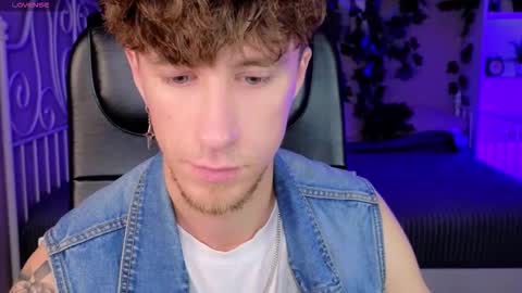 mark_caron online show from October 9, 8:36 pm