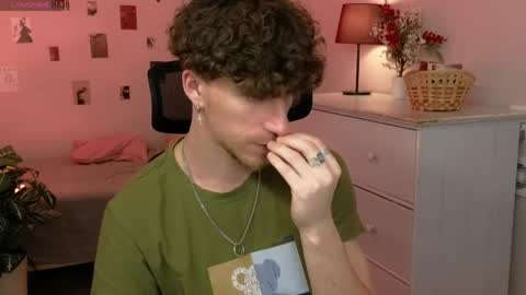 mark_caron online show from April 17, 9:50 pm