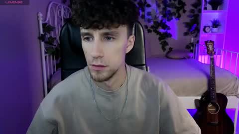 mark_caron online show from November 22, 8:29 pm