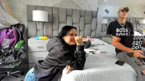 markandphilip  online show from October 13, 12:29 pm