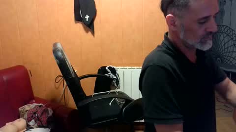 markbcnx online show from September 30, 9:58 pm