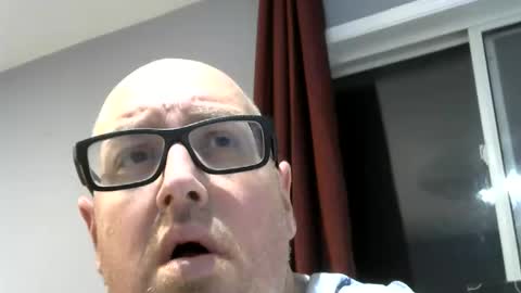 mark online show from January 4, 12:48 am