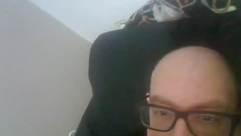 mark online show from February 15, 1:38 pm