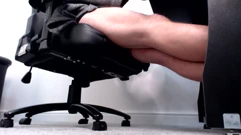 Master online show from November 25, 4:39 pm