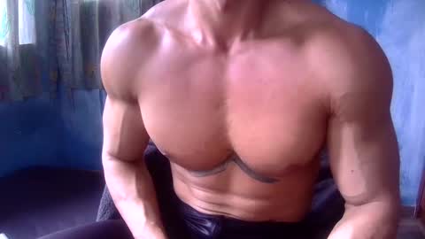 Snapshot of markogoldwolf chatting on February 17, 4:09 am boogieman online show from February 17, 4:09 am