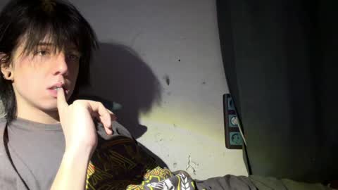 Mark online show from April 23, 10:22 pm