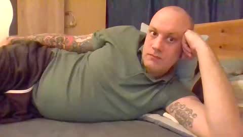 markus_7 online show from March 19, 9:42 pm