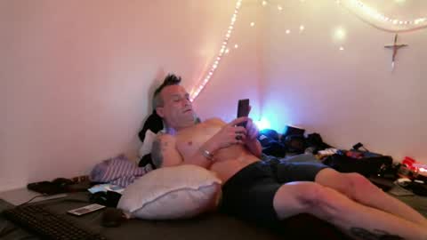 Snapshot of markymark515 chatting on March 9, 6:06 am MarkyMark7169 online show from March 9, 6:06 am