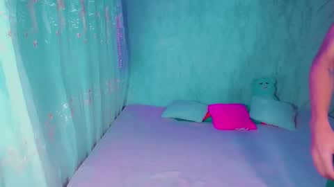 marlydollts online show from February 22, 6:06 am