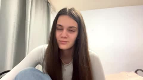 Mary online show from May 19, 3:19 pm