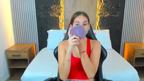 Snapshot of maroly_21 chatting on March 12, 1:58 am Maly online show from March 12, 1:58 am