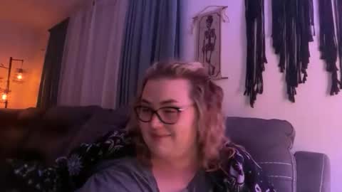 maroon_moon online show from November 25, 12:31 am