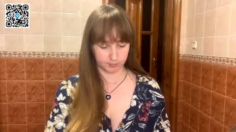 Miriam online show from September 18, 7:40 pm