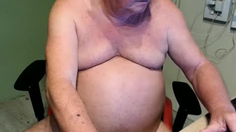 new hot sexy pics and videos of me and my partner on  online show from January 1, 11:51 pm