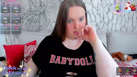 Snapshot of marry_girl chatting on January 8, 11:54 am Mary online show from January 8, 11:54 am