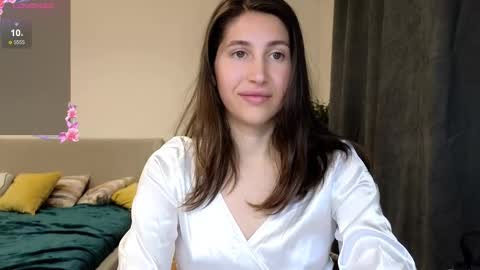 marrycolins online show from October 15, 11:55 am