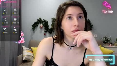 Snapshot of marrycolins chatting on January 8, 2:14 am marrycolins online show from January 8, 2:14 am