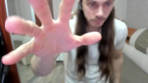 Alan online show from February 18, 6:19 pm