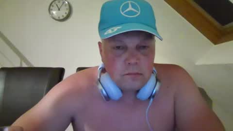mars0481 online show from June 26, 9:09 pm