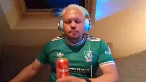 mars0481 online show from April 14, 8:23 pm