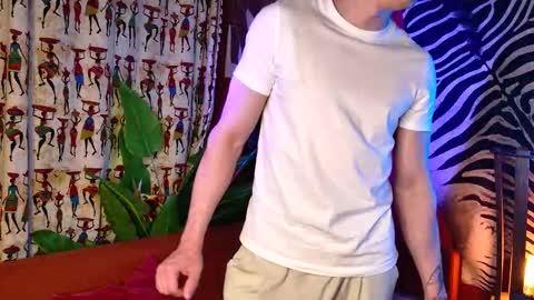 Mars online show from March 26, 2:39 am