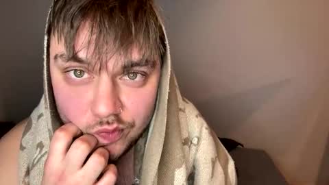 marshmallowdd online show from January 8, 9:20 pm