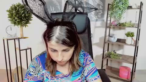 martaedams online show from October 7, 6:31 am