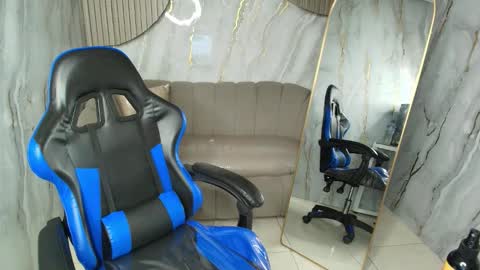 Martina  online show from November 11, 1:57 pm