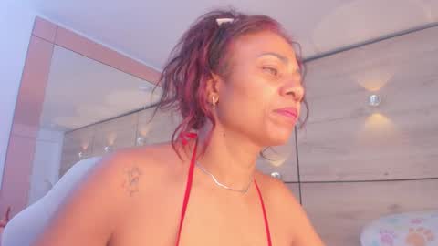 martina touss  online show from December 19, 1:06 pm