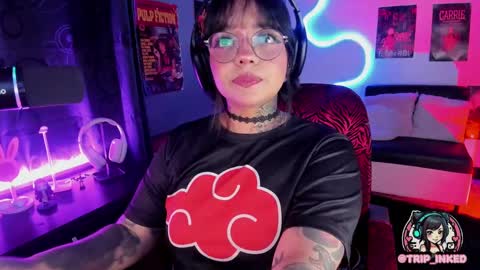 Val online show from December 3, 3:04 am