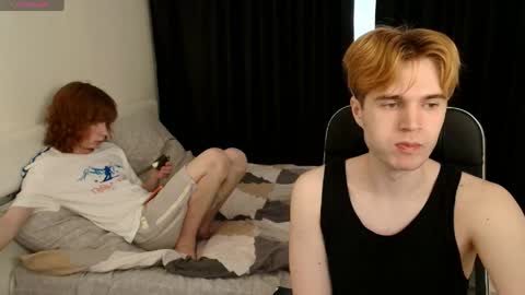 martintw_17 online show from March 21, 5:13 am