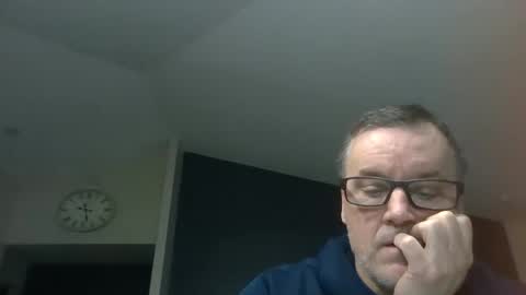 Snapshot of marty1688 chatting on February 22, 5:24 pm marty1688 online show from February 22, 5:24 pm