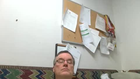 Snapshot of marty1688 chatting on September 10, 11:33 am marty1688 online show from September 10, 11:33 am