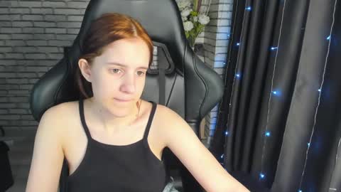 mary_barnes online show from January 16, 4:38 am