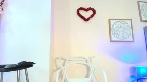 mary_cute9 online show from February 22, 11:57 am