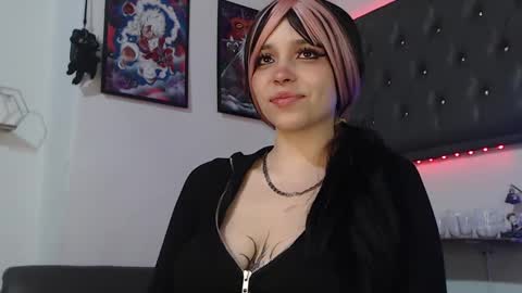 Snapshot of mary_janness chatting on February 17, 6:28 pm 100 online show from February 17, 6:28 pm