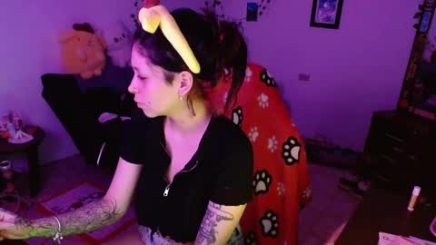                      100   online show from April 13, 5:11 am