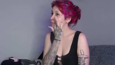                      100   online show from October 14, 9:12 am