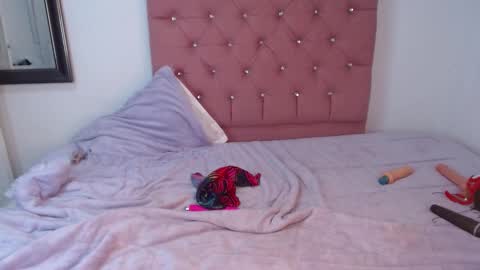 Hi guys im Mary  online show from March 1, 6:43 pm