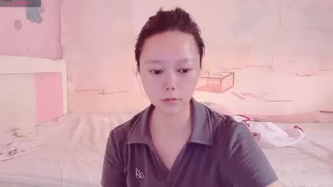 mary_uu online show from October 18, 9:02 am