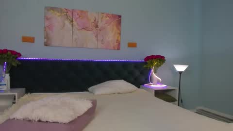 Mary online show from March 27, 8:26 am