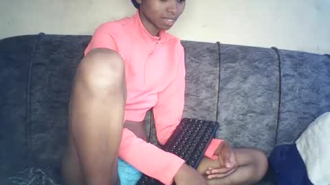 marycutie online show from May 15, 10:34 am